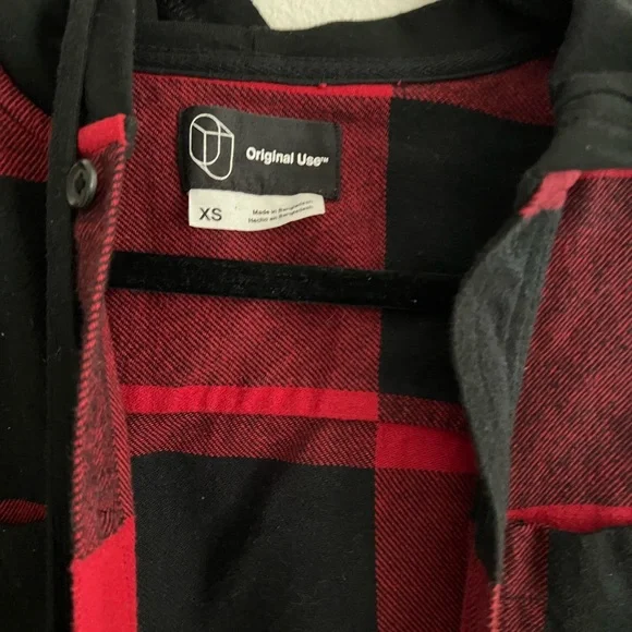Original Use Red and Black Checkered Shirt - Picture 2 of 14